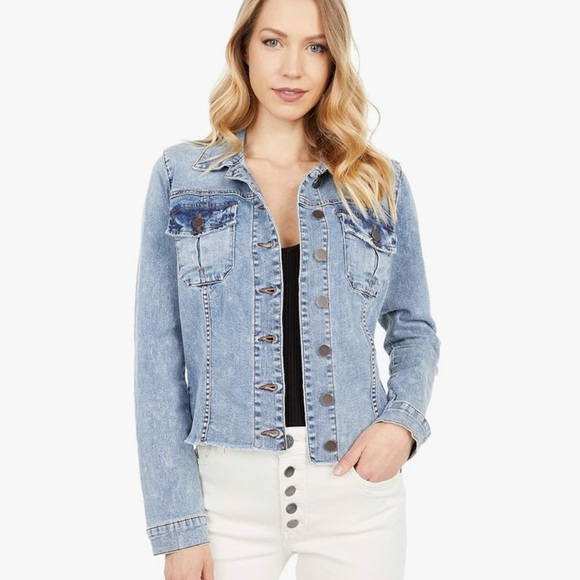 😊👖💙🥶Kut from the Kloth Light Wash Denim Jacket - Picture 3 of 13